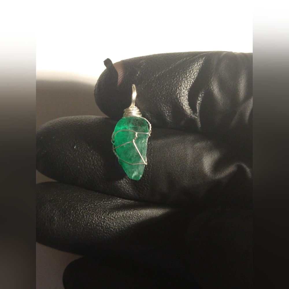 Natural Gem Emerald Freeform Wire Wrap Pendant in Sterling Silver